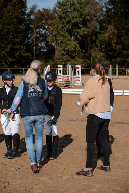 2026_10_03_Siefer-Hof_124849_Z63_59528152 | Professionelle Reitsport-, Turnier- und Eventfotografie von Robert Broda. Galerien mit ausgewählten und bearbeiteten Bildern direkt online ansehen und bestellen.