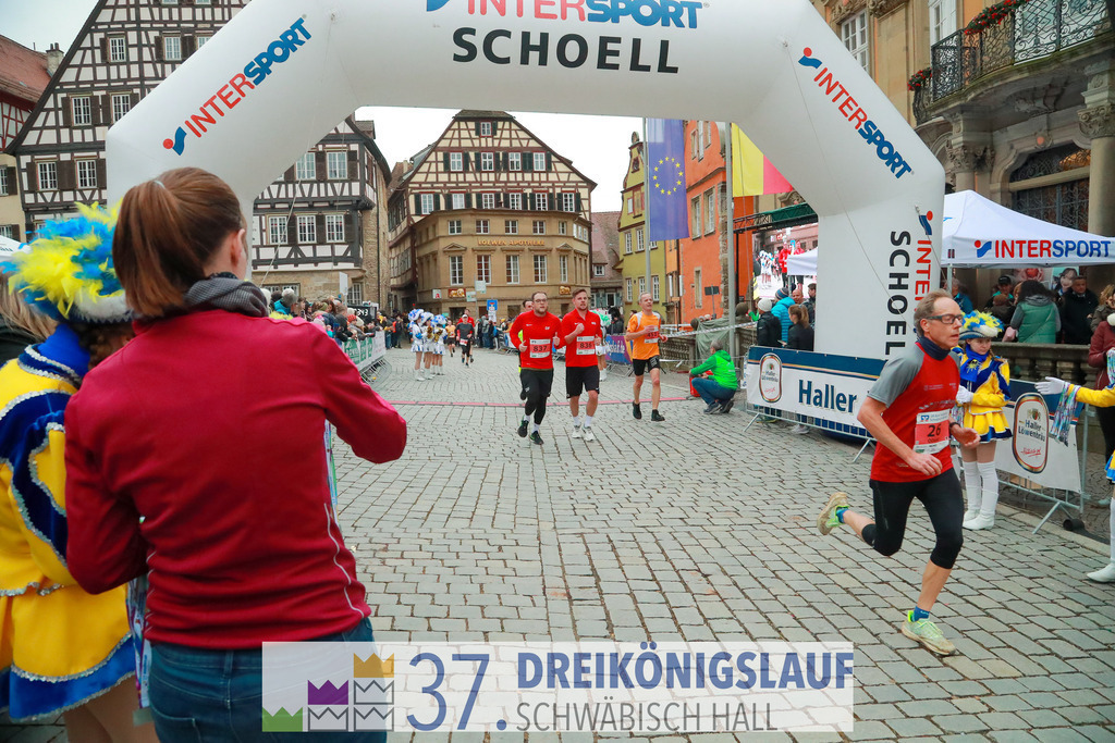 VR Bank Hauptlauf 10000m | 3 Koenigslauf 2023 - Realisiert mit Pictrs.com