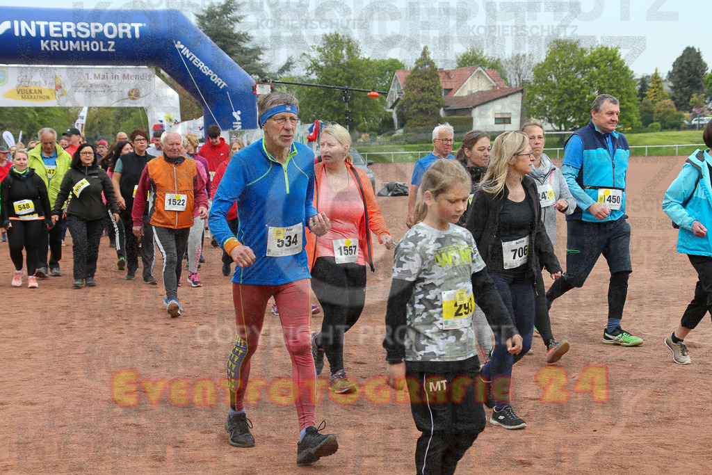 220501_1025_EX1_8426 | Sportfotografie im Rhein-Sieg Kreis, Köln, Bonn, NRW, Rheinland Pfalz, Hessen, etc. Unser Tätigkeitsfeld umfasst den Laufsport vom Volkslauf über den Marathon, Duathlon, Triathon bis zum Ultralauf wie Kölnpfad Ultra oder Schindertrail.