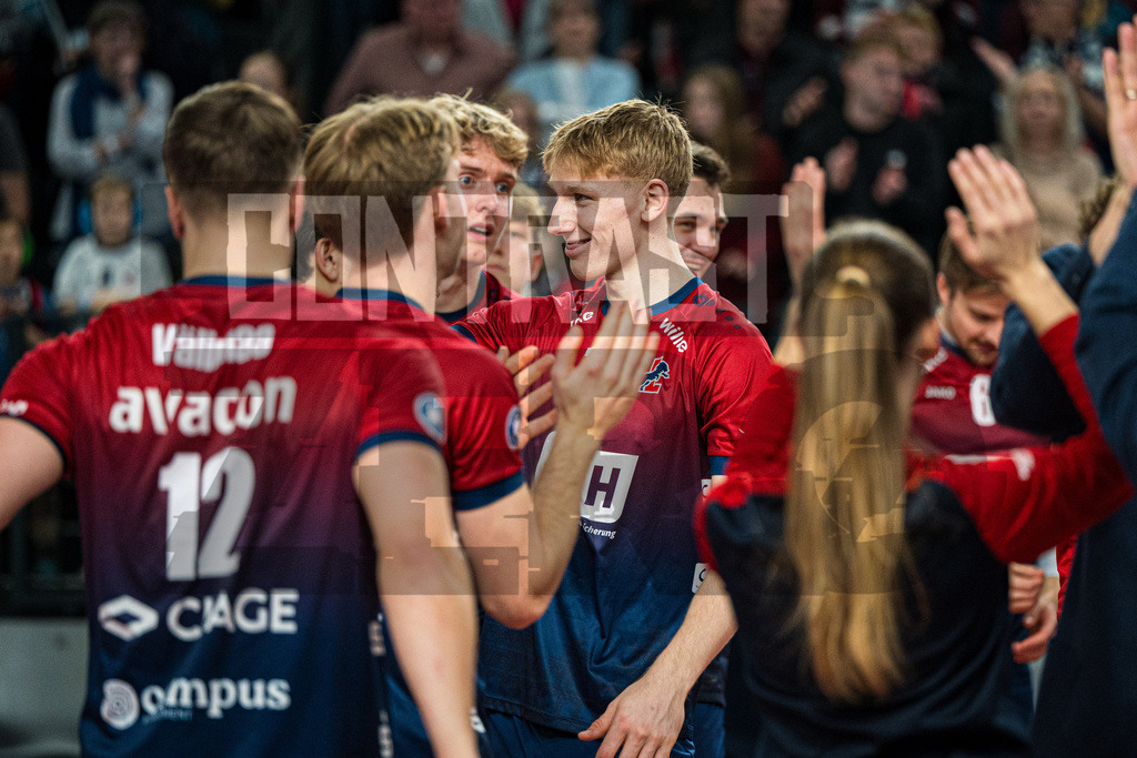 Volleyball I Herren I Saison 2025/2026 I Bundesliga I 8. Spieltag I SVG Lüneburg - FT 1844 Freiburg | CONTRAST ZERØ MEDIA - Realisiert mit Pictrs.com