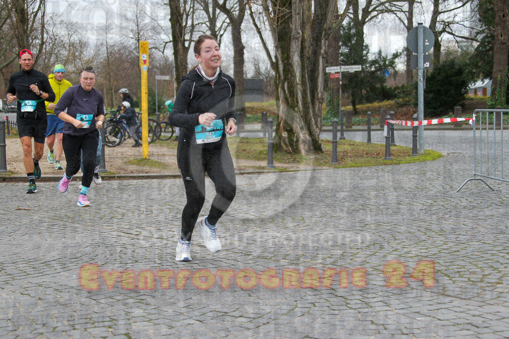 231231_1201_EV4_1752 | Sportfotografie im Rhein-Sieg Kreis, Köln, Bonn, NRW, Rheinland Pfalz, Hessen, etc. Unser Tätigkeitsfeld umfasst den Laufsport vom Volkslauf über den Marathon, Duathlon, Triathon bis zum Ultralauf wie Kölnpfad Ultra oder Schindertrail.