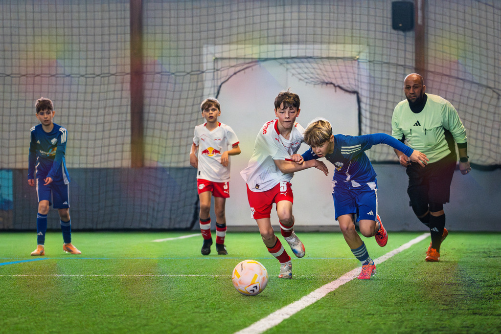 _BLR9644 | Professionelle Fußball- und Sportfotografie. Spielbilder online ansehen und kaufen – Einzelbilder oder komplette Galerien in hoher Qualität. - Realisiert mit Pictrs.com