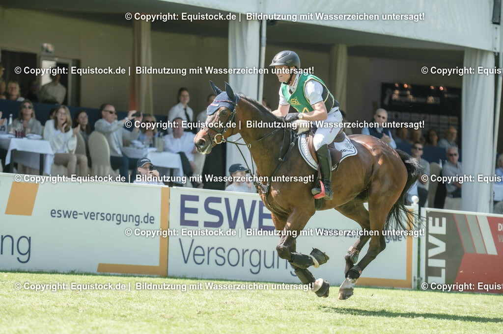20230527_27_CCI4_Gelände_0414 | equistock