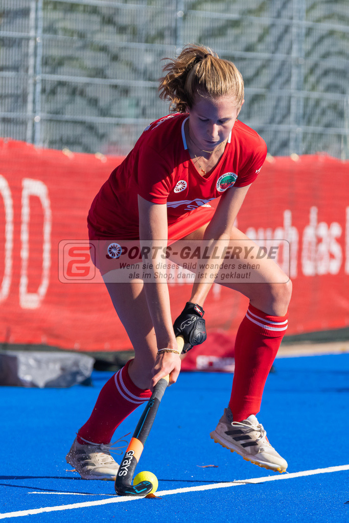 HK_20221009_100743 | 2. Bundesliga Damen Crefelder HTC - Hannover 78 am 9.10.2022 Crefelder HTC, Krefeld , Michler Nele ( Crefelder HTC #77 )