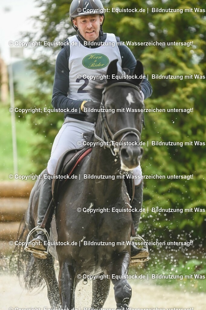 20230513_CCI2_Section2_Gelände_0489 | equistock