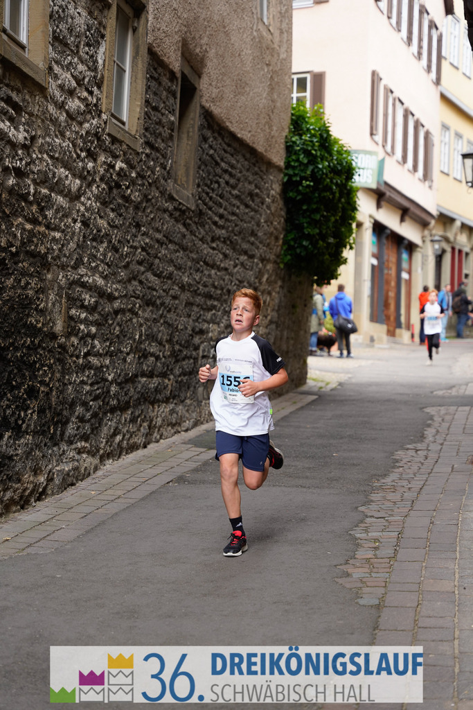 Stadtwerke Schüler und Jugendlauf 1,7km | 3koenigslauf 2022 Stadtwerke Schüler und Jugenlauf 1,7km - Realisiert mit Pictrs.com