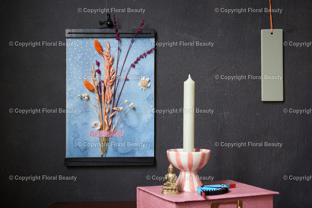 Trockenblumen_05 | Onlineshop für hochwertige Wandbilder. Bei uns findet ihr selbstgestaltete Blumenmotive. Das perfekte Geschenk, als Praxisdeko oder die eigene Wohnung. Alle künstlerischen Blumenfotos sind auf Leinwand, FineArtPrint, Kunstdruck und vielem mehr zu erwerben - Realized with Pictrs.com