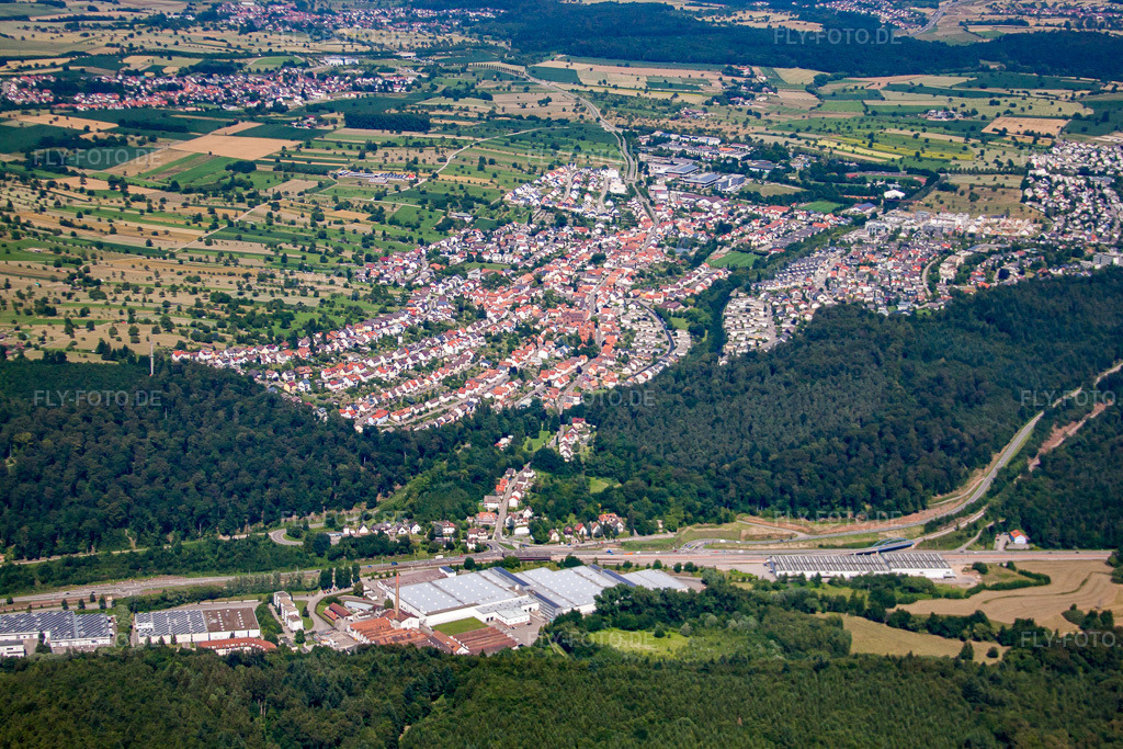 Luftbild: Ortsansicht von Westen im Ortsteil Busenbach in Waldbronn im Bundesland Baden-Württemberg in Deutschland. Foto: IMG_42064.jpg vom 27.06.2011 durch Werner Riehm/FLY-FOTO.de