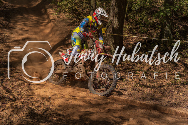 JHF.ECHT.3h.Sonntag.496 | jennyhubatsch-endurofotografie