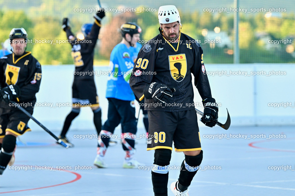 VAS Ballhockey Villach vs. ASKÖ Villach Ballhockey | #90 Edlinger Patrick VAS Ballhockey Villach, VAS Ballhockey Villach vs. ASKÖ Villach Ballhockey , VAS Ballhockey Villach vs. ASKÖ Villach Ballhockey  am 13.05.2026 in Villach (Alpen Arena ), Austria, (Photo by Bernd Stefan)
