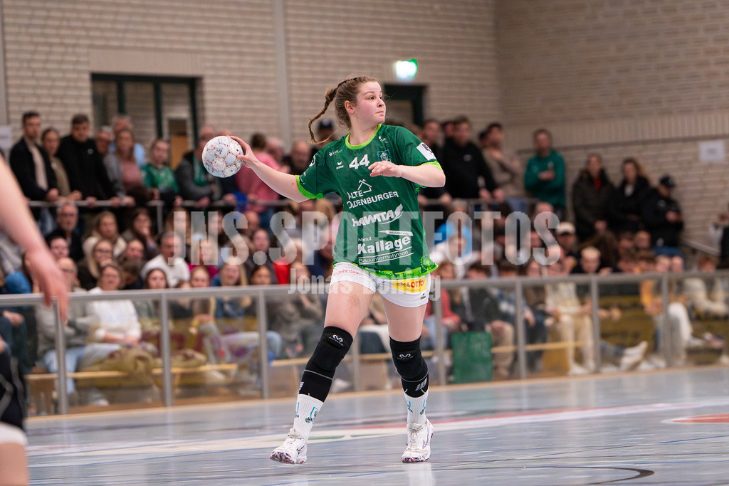 Handball I Frauen I Saison 2025-2026 I 3. Liga Staffel Nord I 20. Spieltag I SC SFN Vechta - SV Henstedt-Ulzburg0015 | jns.sportfotos - Realisiert mit Pictrs.com