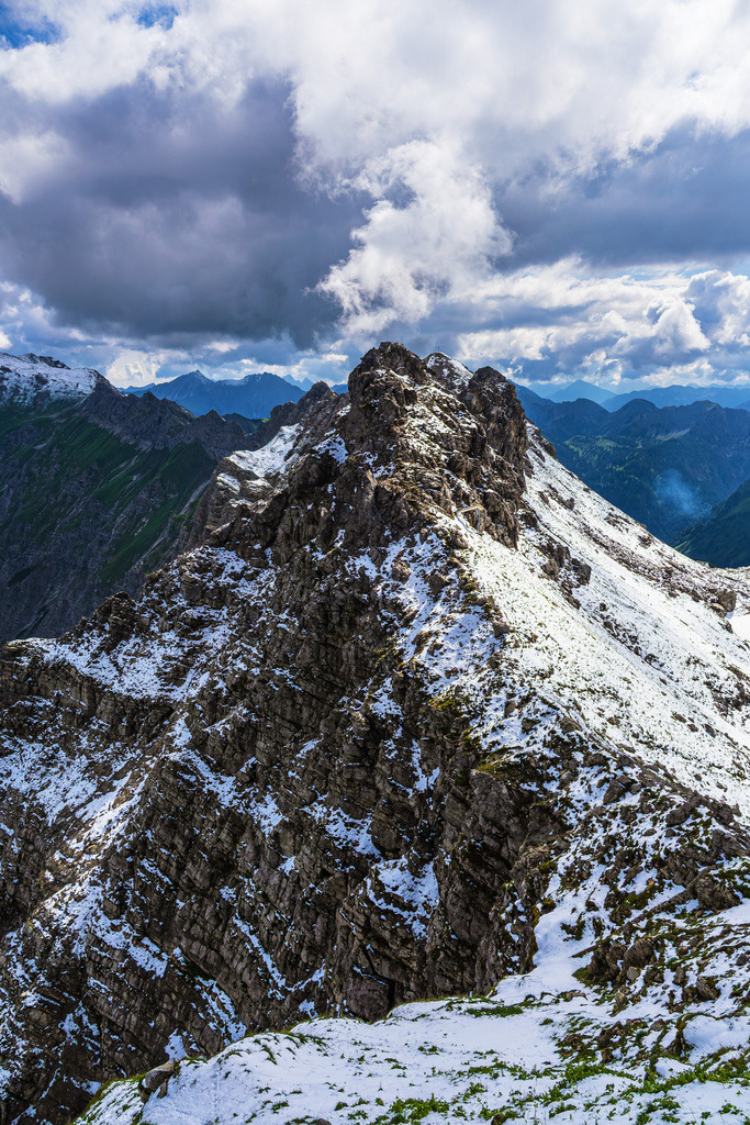 Blick vom Nebelhorn bei Obersdorf auf die Alpen | Blick vom Nebelhorn bei Obersdorf auf die Alpen.