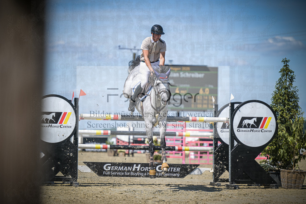 DOS_3555 | Entdecke hochwertige Reitturnierfotos von Foto Oger. Professionell, emotional und authentisch – jetzt Lieblingsmomente im Shop bestellen.Deutschlandweite Turnierfotografie. - Realisiert mit Pictrs.com