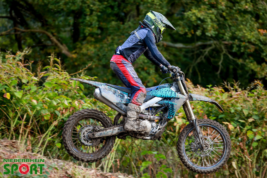 OpenTrack2024_Sonntag_Hobbyfahrer_090 | Bildergalerie von Sport-Ereignissen aber auch von weiteren spannenden Dingen - nicht nur vom Niederrhein. In Anlehnung an den bekannten Spruch von Hanns Dieter Hüsch heißt das Motto: "Niederrhein ist überall".  - Realisiert mit Pictrs.com