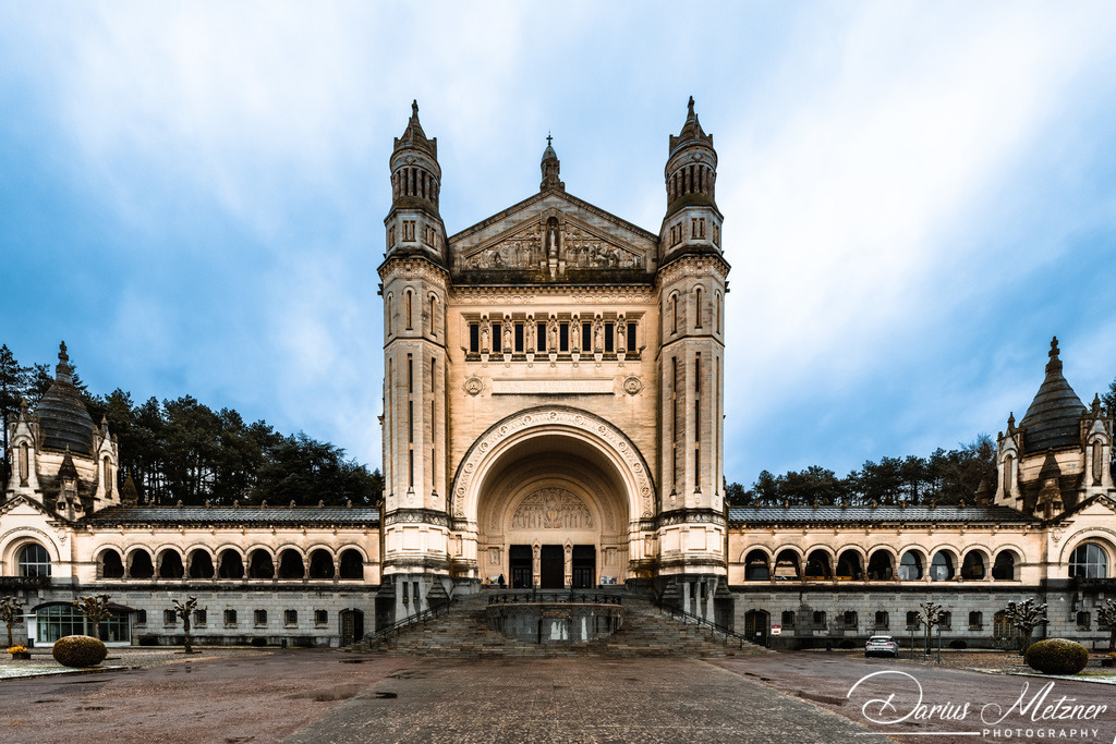 Lisieux - Basilika Sainte-Thérèse | Die Basilika Sainte-Thérèse in Lisieux (Frankreich)