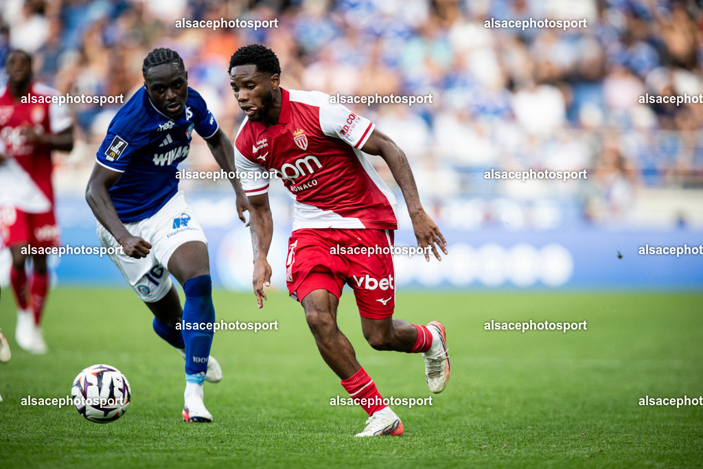 9L6A8189 | Stanis Idumbo #17 (AS Monaco) et Antwi Genesis Kofi Koranteng #16 (Racing de Strasbourg) - Realisiert mit Pictrs.com