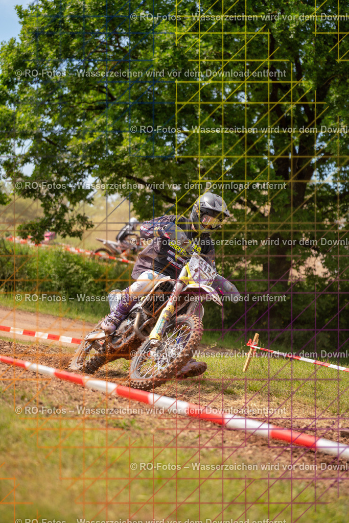 Wolfshausen 3 Lauf -230 | Sportfotografie von RO-Fotos: Motorsport, Motocross, Enduro, Laufveranstaltungen und Triathlon. Professionelle Fotos von Sportlern und Events. - Realisiert mit Pictrs.com