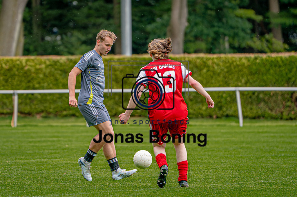 MEISTERVILABÜ0005 | jns.sportfotos - Realisiert mit Pictrs.com