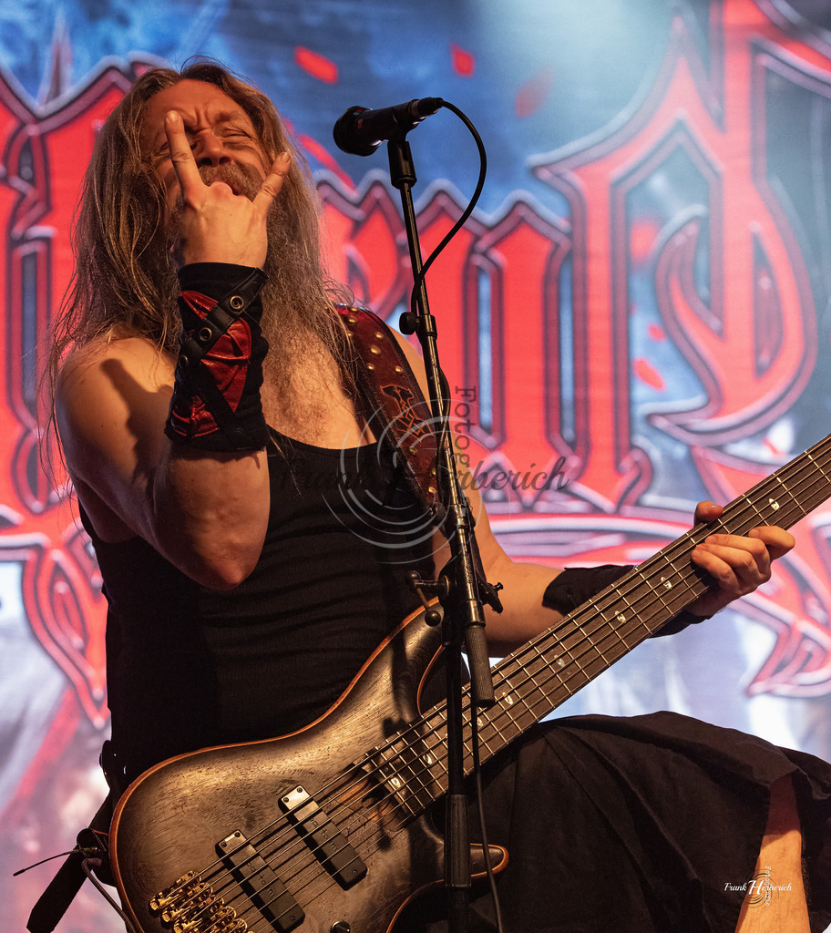 Ensiferum | Frank Herberich Fotografie, Frank Herberich, Fotografie, Hochzeit, Portrait, St. Peter Ording, Ording, Westerhever, Nordsee, Frank Fotografie, Hardheim,  Odenwald,Walldürn, Band,Eventfotografie - Realisiert mit Pictrs.com