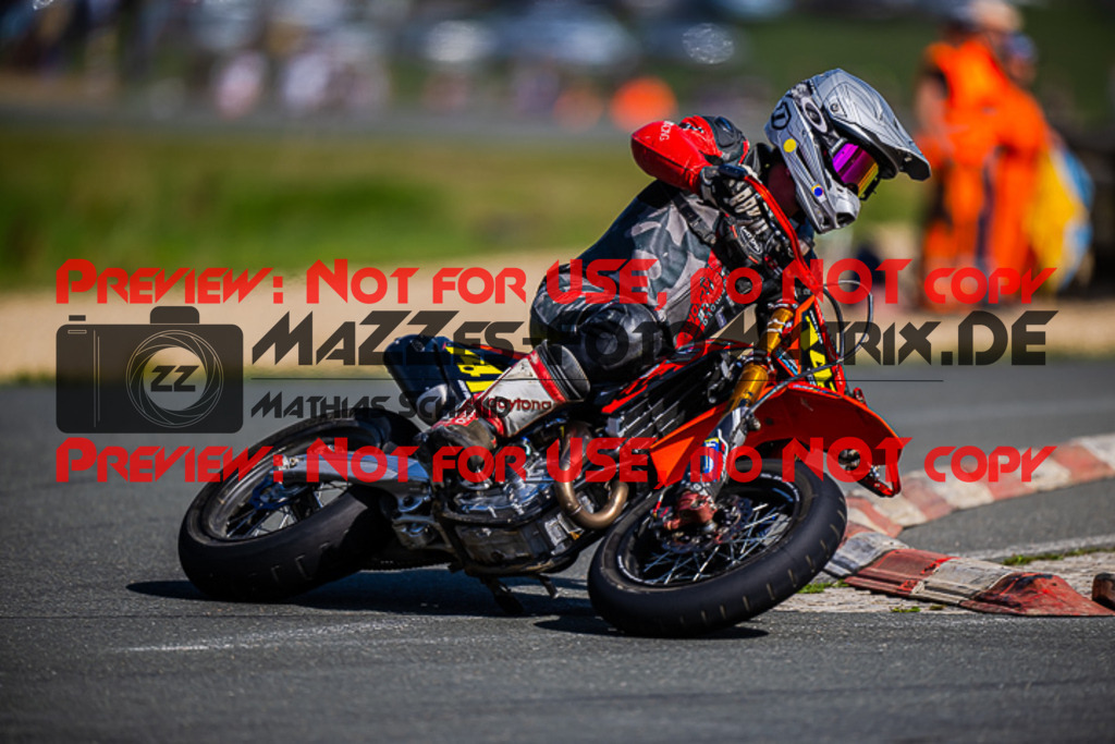 MaZZes_FotoMatrix_220903_4191 | S2