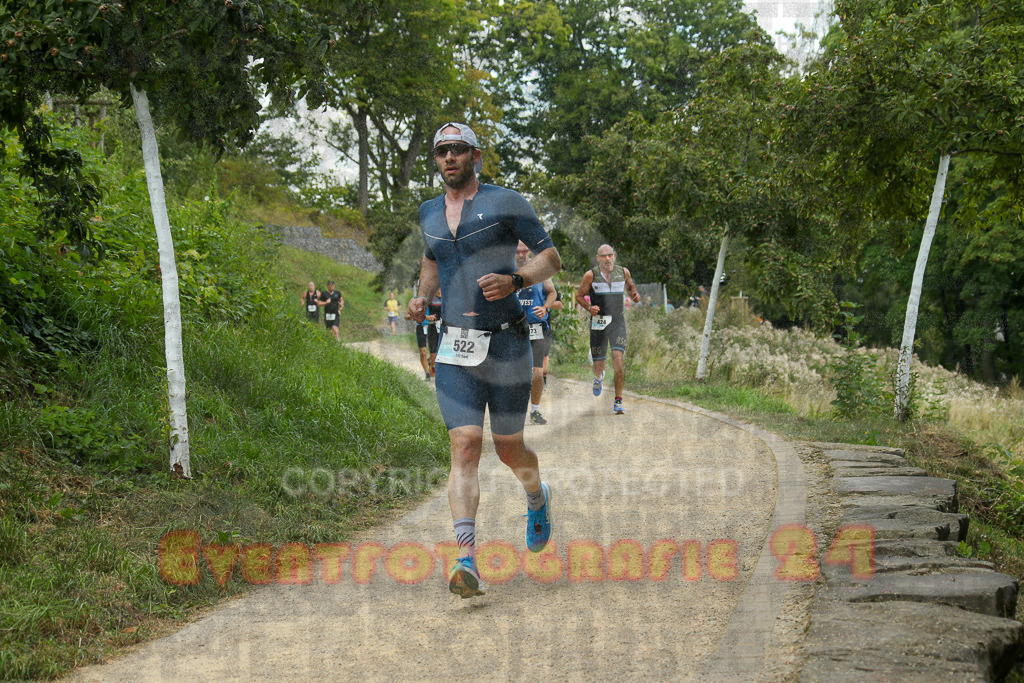 250824_1353_EX1_4092 | Sportfotografie im Rhein-Sieg Kreis, Köln, Bonn, NRW, Rheinland Pfalz, Hessen, etc. Unser Tätigkeitsfeld umfasst den Laufsport vom Volkslauf über den Marathon, Duathlon, Triathon bis zum Ultralauf wie Kölnpfad Ultra oder Schindertrail.