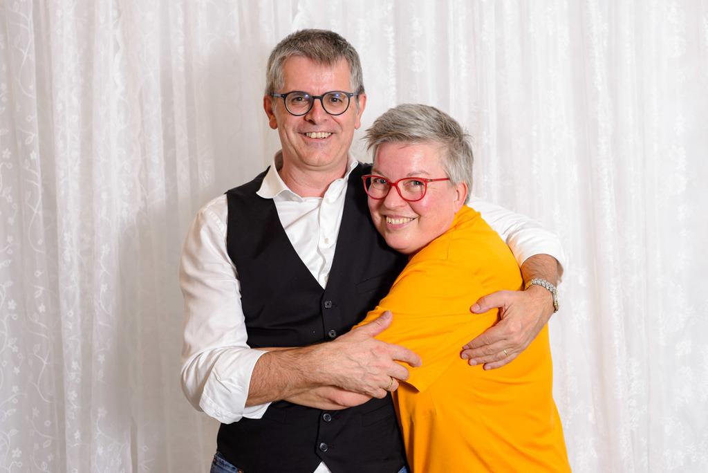 Fotobox@foto.9ers.at-101 | Hochzeit, Portraits, Headshots, Food- und Immobilienfotografie in Tirol. 360°, Drohne und mehr. Kontaktieren Sie mich einfach via Mail per foto@9ers.at - Realisiert mit Pictrs.com