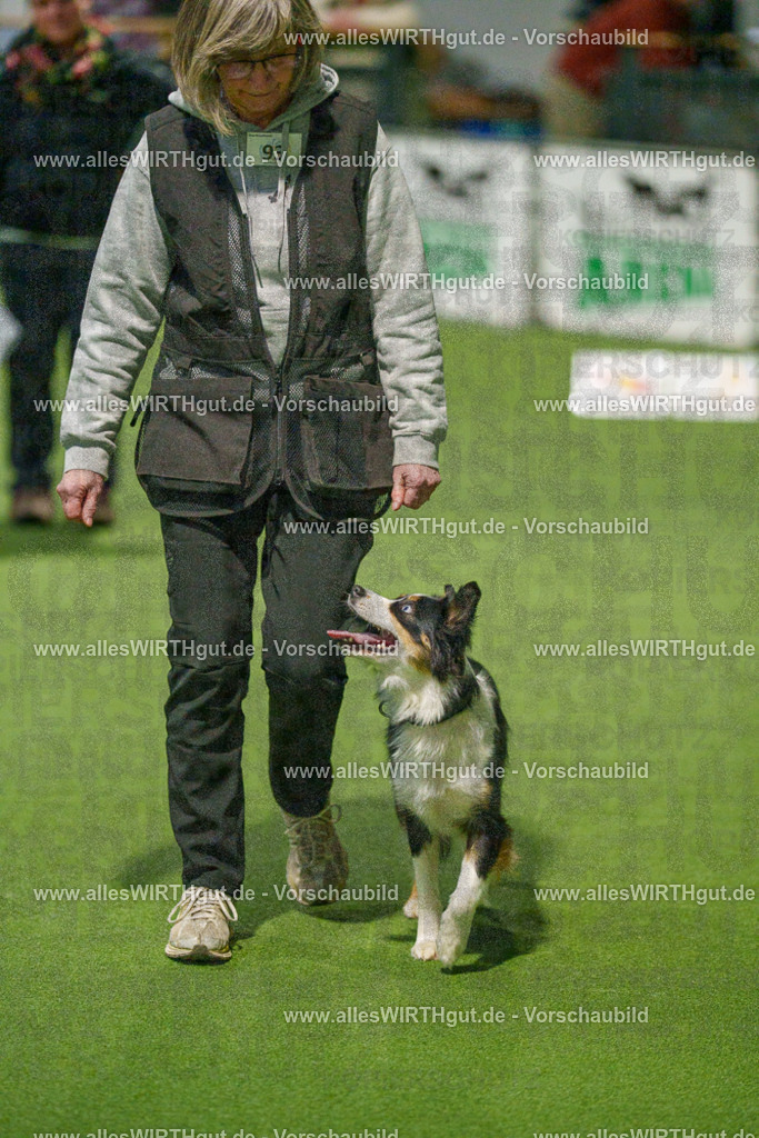 7R508985 | Professionelle Tierfotografie in Mönchengladbach von Daniel Wirth (allesWIRTHgut). Liebevolle & natürliche Bilder von Hunden & Katzen für unvergessliche Erinnerungen.