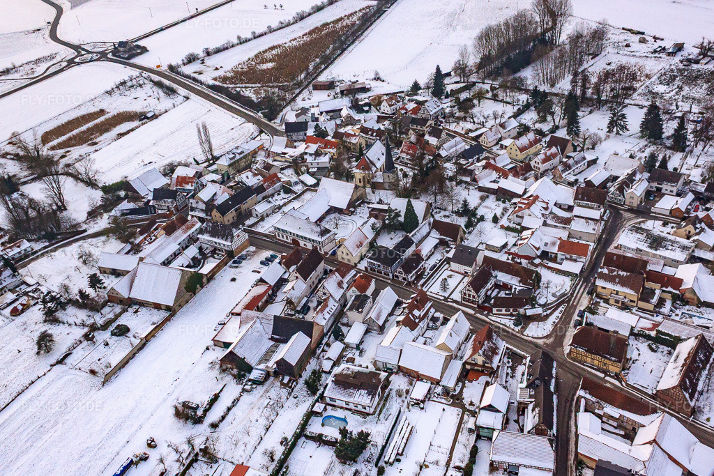 Luftbild: Hauptstraße im Winter im Schnee in Barbelroth im Bundesland Rheinland-Pfalz in Deutschland. Foto: IMG_23704.jpg vom 16.01.2010 durch Werner Riehm/FLY-FOTO.de