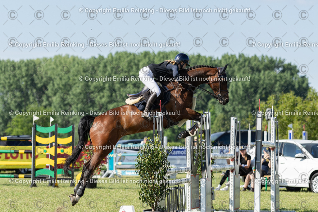 CL5A5563 | Emilia Reinking Fotografie - Realisiert mit Pictrs.com