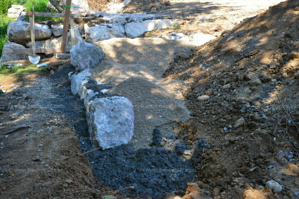 bib-lg04-betonarbeiten-0006 | Nach LV-Leistungsgruppen sortierte Detailfotos über den Bau eines Hauses. Alle Hausbau-Bilder direkt vom Urheber und Autor der Website Haus-Selber-Bauen.com