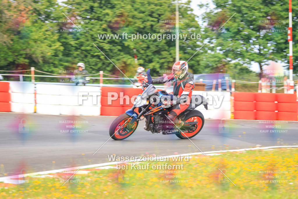 _DSK2057 | Hier findet Ihr Bilder von Touristenfahrten auf der Nürburgring Nordschleife oder von anderen Veranstaltungen die ich besucht habe. Viel Spass beim Durch Schauen 