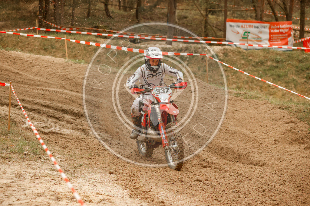 2TaktLauf1-273 | koppe-media - Realisiert mit Pictrs.com