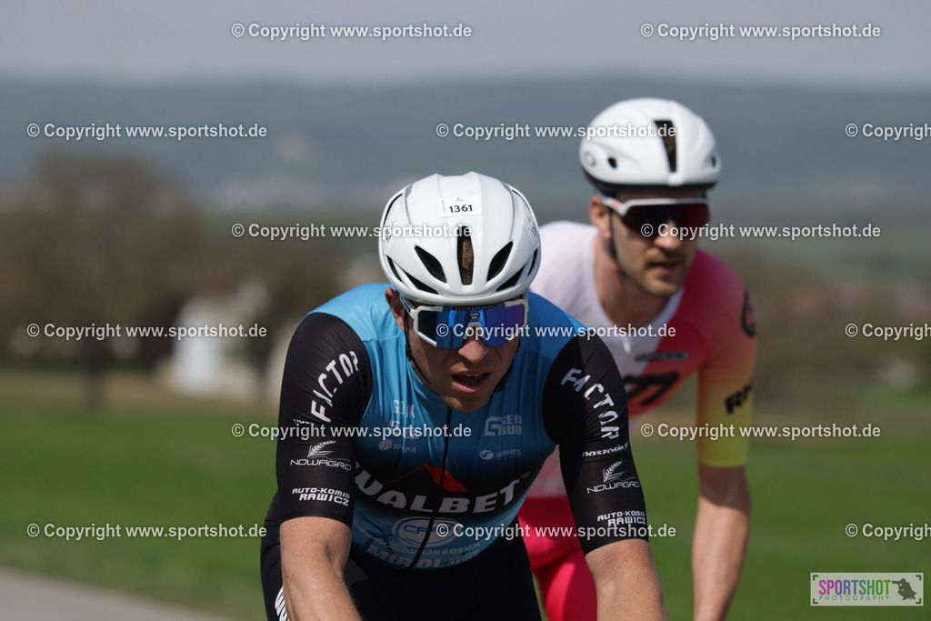 368A4122 | Neusiedlersee Radmarathon 2026@sportshot_your_pictrs #yourpictures#roadtowm2029 #nrm #neusiedlerseeradmarathon #neusiedlersee #neusiedlerseetourismus #burgenland #mörbisch #nrm26 #burgenlandtourismus #voglundco #poweredbyburgenlandtourismus #radsport #rad #marathon #ucigranfondo #visitburgenland #ucigranfondoworldseries