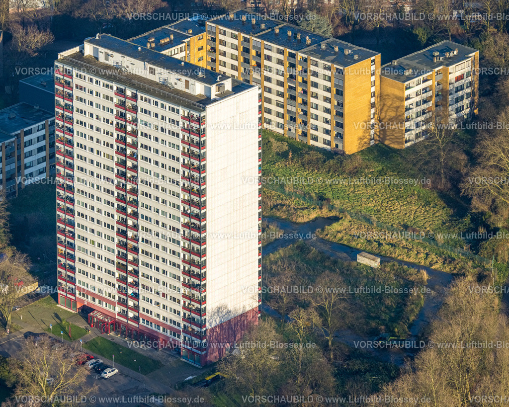 Duisburg241202334-2 | Luftbild, Die Weißen Riesen Hochhäuser Wohnpark Hochheide, Hochhaus-Wohnsiedlung, Fesnter und Balkone, Formen und Farben, Hochheide, Duisburg, Ruhrgebiet, Nordrhein-Westfalen, Deutschland