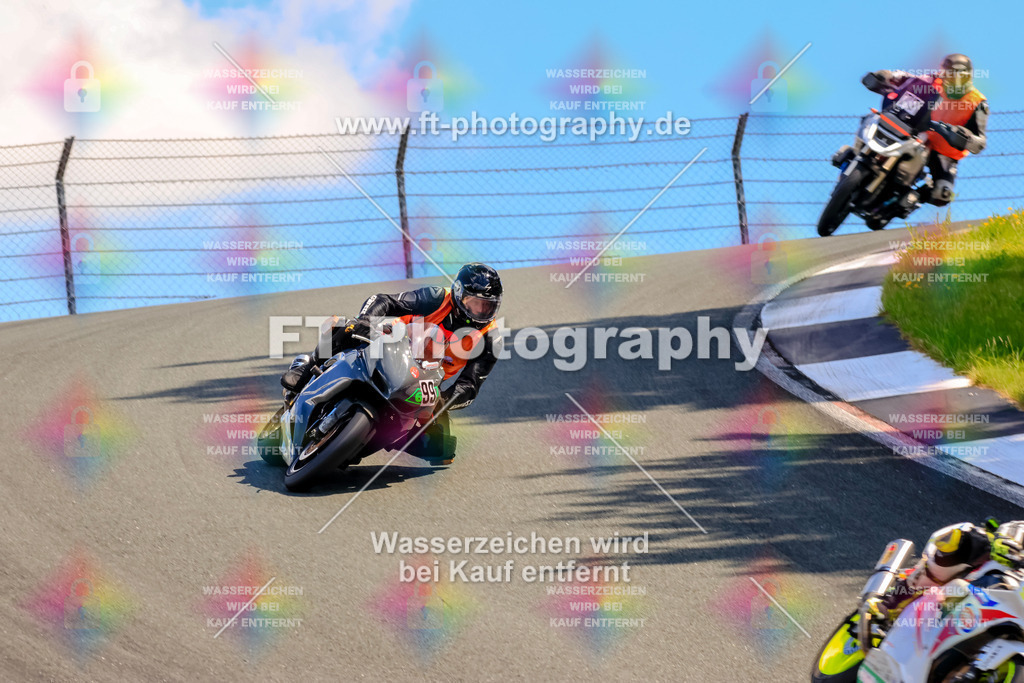 _TCM4332 | Hier findet Ihr Bilder von Touristenfahrten auf der Nürburgring Nordschleife oder von anderen Veranstaltungen die ich besucht habe. Viel Spass beim Durch Schauen 