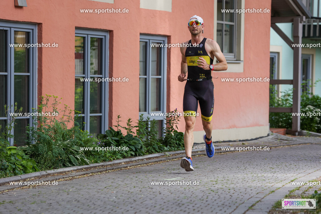 KSZ_6741 | Stadttriathlon Erding 2025. #yourpictrs #sportshot_your_pictrs @Sportshotphotography #stadttriathlonerding Copyright: www.sportshot.de
