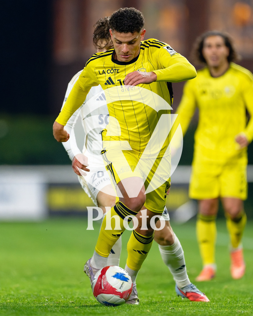 dieci Challenge League - FC Stade Nyonnais v Etoile Carouge FC |  during the dieci Challenge League match between FC Stade Nyonnais and Etoile Carouge FC at Centre sportif de Colovray in Nyon, Switzerland