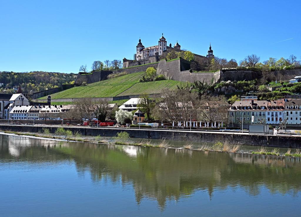 Würzburg06 | lucisnaturbilder - Realisiert mit Pictrs.com