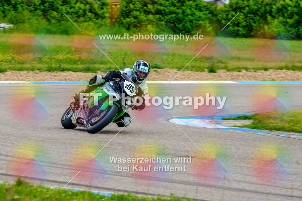 MotoTeam-8819 | Hier findet Ihr Bilder von Touristenfahrten auf der Nürburgring Nordschleife oder von anderen Veranstaltungen die ich besucht habe. Viel Spass beim Durch Schauen 
