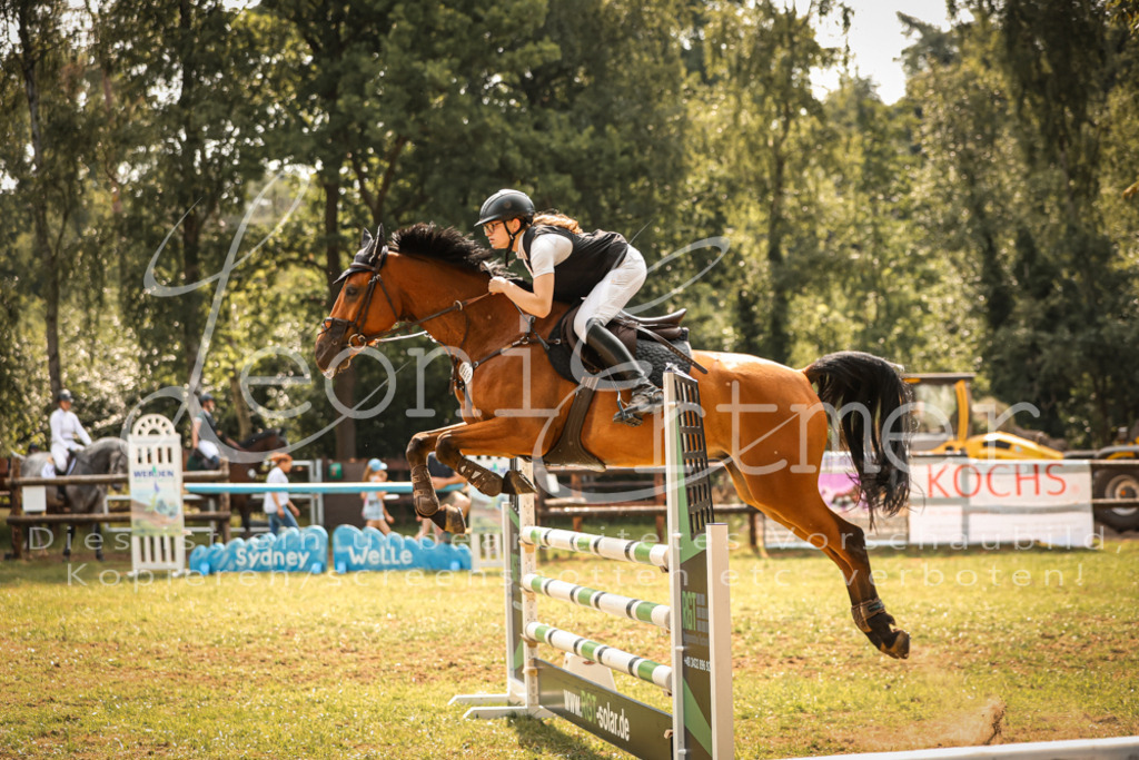 25.SaSpL00243 | Leoni Ertmer Photography - Realisiert mit Pictrs.com