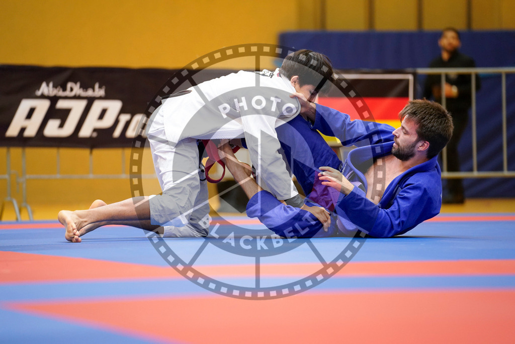 20240203PBB06792 | Fighters compete during the Brazilian Jiu-Jitsu Championship of the AJP Tour in Maintal by Frankfurt am Main, Germany, on February 2, 2024.