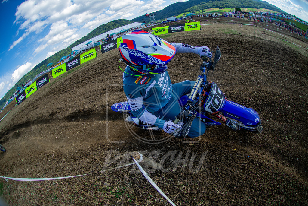 Yami (152) | Paeschuphoto Shop - Wer nicht sucht der auch nicht findet.Ob Motocrossbilder oder von einem besuchtem Spiel, Hauptsache Action. - Realisiert mit Pictrs.com