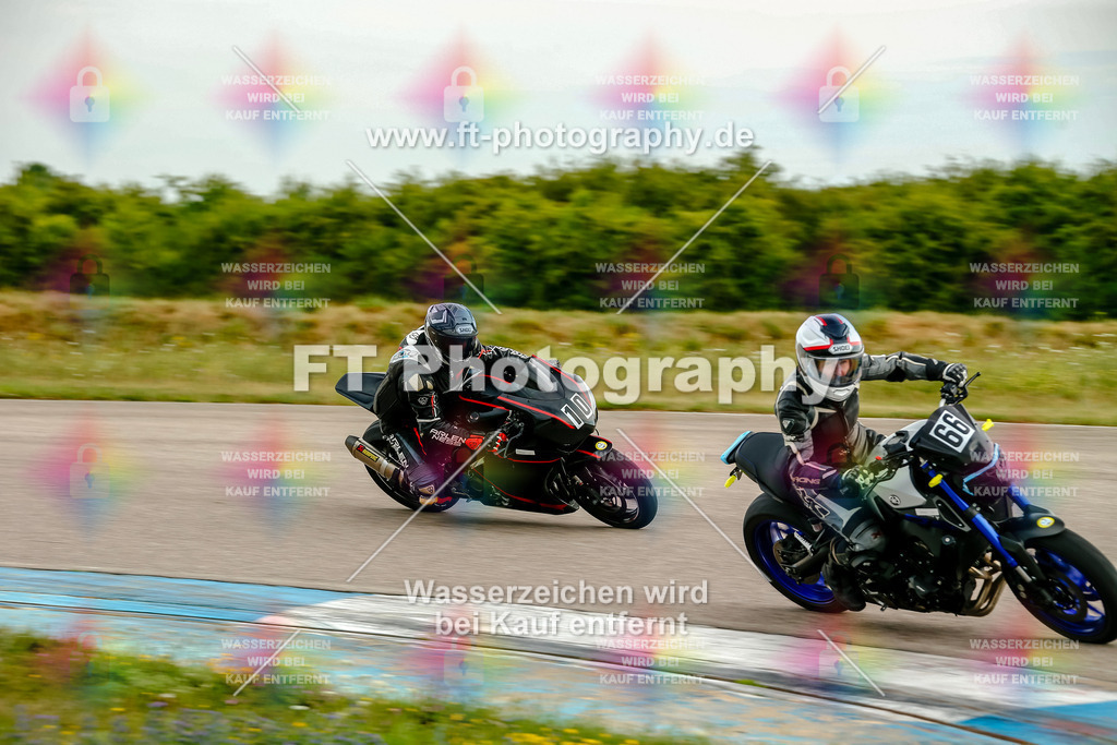 Chambley Juli-1094 | Hier findet Ihr Bilder von Touristenfahrten auf der Nürburgring Nordschleife oder von anderen Veranstaltungen die ich besucht habe. Viel Spass beim Durch Schauen 