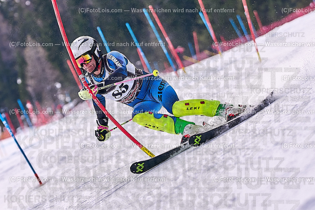 _ALP4652_MASTERS-WM_Reiteralm_A_SL-I_MIRUS Kai | FISWORLD CHAMPIONSHIPSMASTERS ALPINE SKIING, 23. – 28. MÄRZ 2026 - REITERALM | STMK | AUT.   Veranstaltet vom Masters-Referat des Deutschen Skiverbandes (DSV). Durchführende Organisation: WSV Pichl-Reiteralm, unterstütutzt von den Bergbahnen REITERALM bei Schladming und SKI AUSTRIA.                            Disziplinen:  Super-G, GiantSlalom, Slalom.                                                 Kategorien:  A (Herrn 30-59 Jahre), B (Herrn ab 60 Jahre), C (Damen 30-59 Jahre), D (Damen ab 60 Jahre).                Rennstrecken:   Gasselhöhe und Muldenliftpiste auf der Reiteralm.