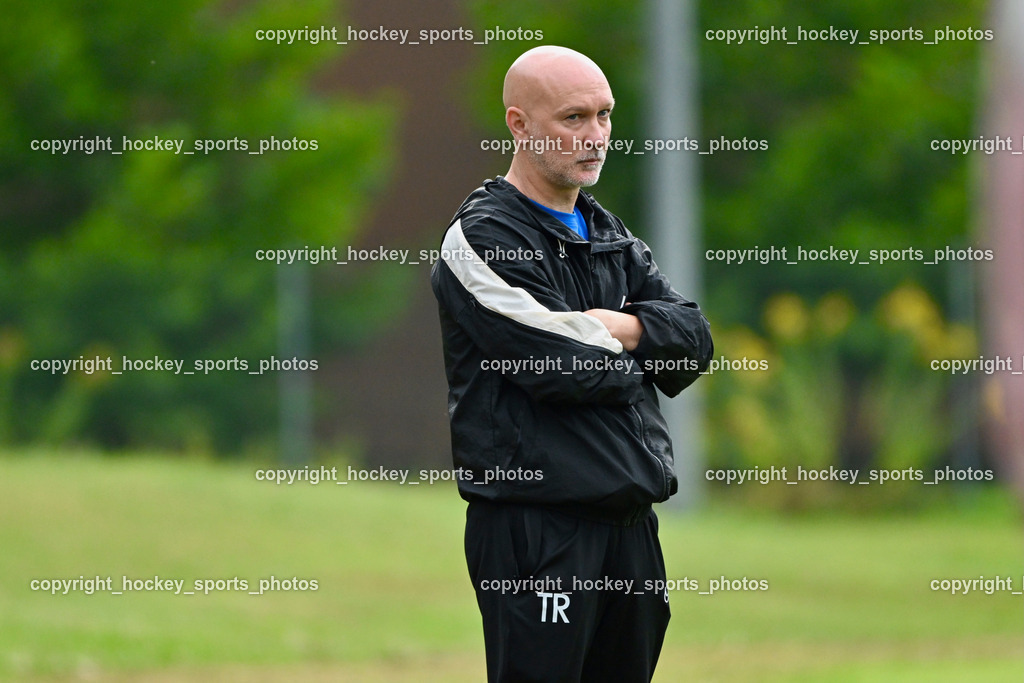 WSG Radenthein vs. SV Rapid Lienz | Headcoach Rapid Lienz Marc Angelo Mareschi, WSG Radenthein vs. SV Rapid Lienz, WSG Radenthein vs. SV Rapid Lienz am 30.08.2025 in Radenthein (Sportplatz Radenthein), Austria, (Photo by Bernd Stefan)