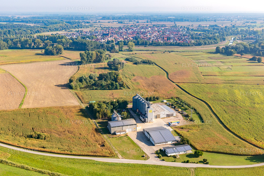 Luftbild: Bolz Landhandel im Ortsteil Rußheim in Dettenheim im Bundesland Baden-Württemberg in Deutschland. Foto: IMG_094765.jpg vom 24.09.2016 durch Werner Riehm/FLY-FOTO.de