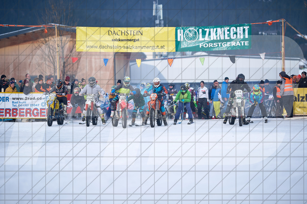11. Holzknecht Skijöring | Skijöring am 24.01.2026: 11. Holzknecht Skijöring in Gosau am Dachstein, Oberösterreich, ÖsterreichFoto: © 2026 Martin Bihounek | mb-creative.eu