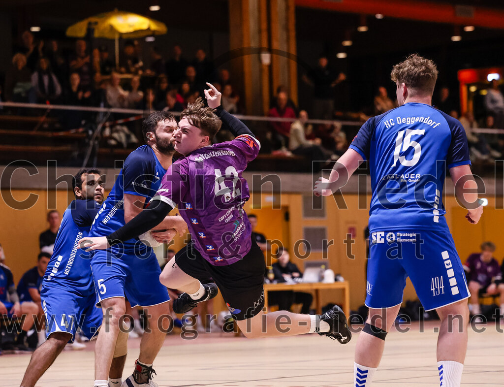2024-11-09_054_SpVgg_Altenerding_II_gegen_HC_Deggendorf | Erding, Deutschland, 09.11.2024:Handball, Bezirksliga Männer Ost 2024 / 2025, 4. Spieltag, SpVgg Altenerding II gegen HC Deggendorf, Endergebnis: 25:24Foto: Christian Riedel / fotografie-riedel.net
