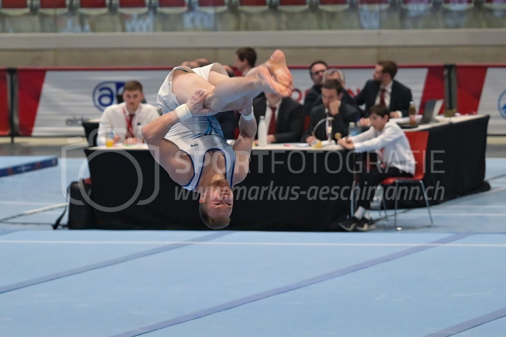 Schweizer Meisterschaften Kunstturnen Mannschaften Männer (A) - 22. November 2025 | Schweizer Meisterschaften Kunstturnen Mannschaften Männer (A)AXA Arena, WinterthurBild: Sportfotografie Markus Aeschimann | www.markus-aeschimann.ch - Realisiert mit Pictrs.com