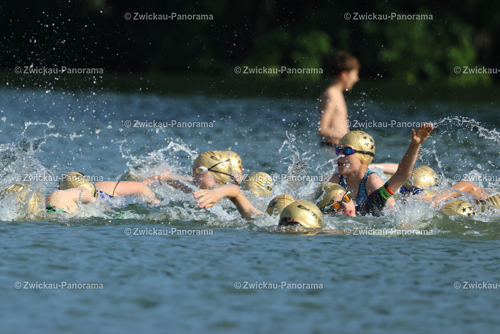 Tag 1 Wasser Klein--52 | Urban. Natur. Panorama. Luftbild. 
Der Bildershop für aufregende Perspektiven!
Für Deko, Wandbild und Kalender!
Wir bringen LED-Bilder zum Leuchten!
